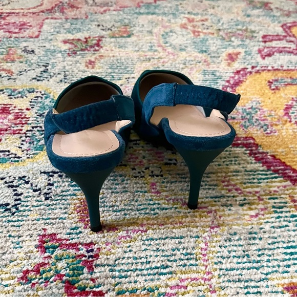 Slingback Pumps - Picture 2 of 4